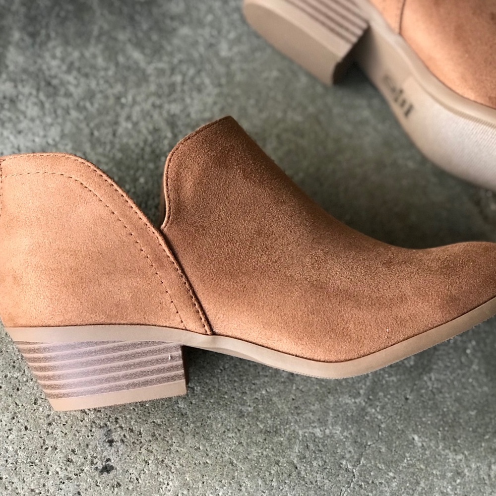 Soda Tan Suede Ankle Booties